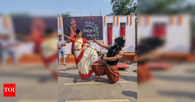 ‘महशासुरमार्दिनी’ हेराल्ड्स महालय, बंगाली आणि सेलिब्रेशन टाइमसह प्रतिध्वनी करतो