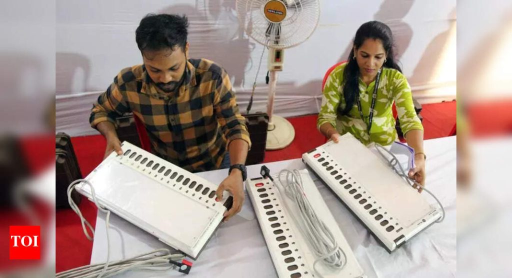 पीएमसीने नागरी पोलची तयारी सुरू केली, 17 परत आलेल्या  ्यांना शोधले