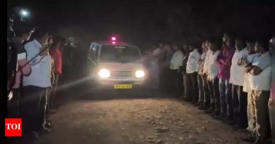 बीडच्या कोरड्या शेतापासून डॉक्टरांच्या कोटपर्यंत – 28 वर्षीय तरुणाच्या मृत्यूने कुटुंबाला धक्का बसला