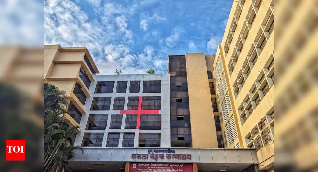 कमला नेहरू रुग्णालयातील रुग्णांवर उपचार करण्याबाबत वैद्यकीय महाविद्यालयाच्या डीनने पीएमसी आरोग्य प्रमुखांच्या अधिकारावर प्रश्नचिन्ह उपस्थित केले आहे