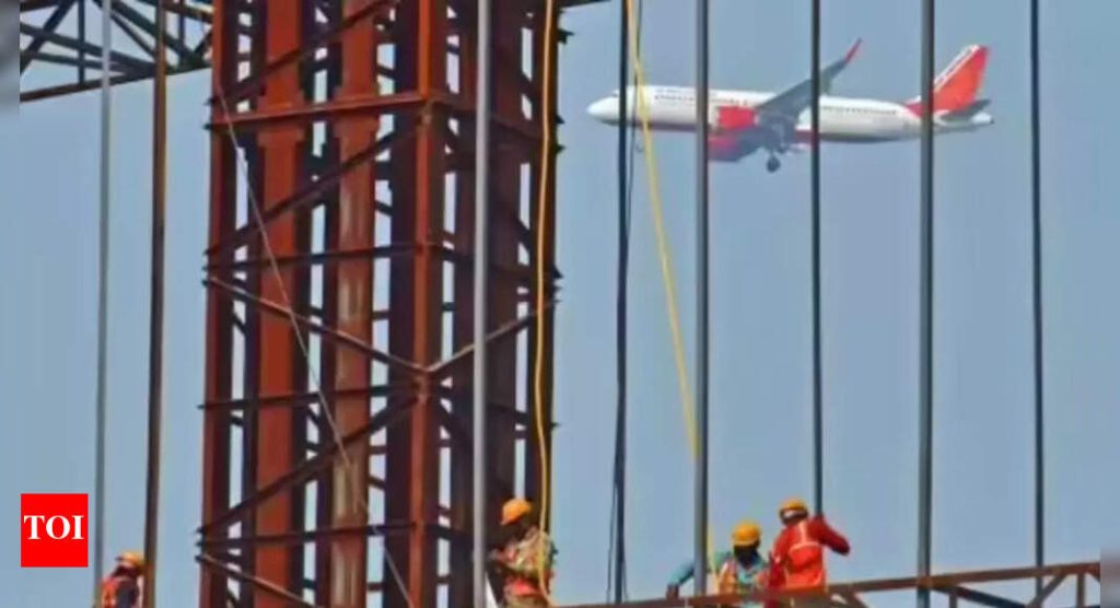 पुरंदर विमानतळाच्या जमिनीसाठी पुण्यातील शेतकऱ्यांनी एकरी एक कोटी रुपये देऊ केले