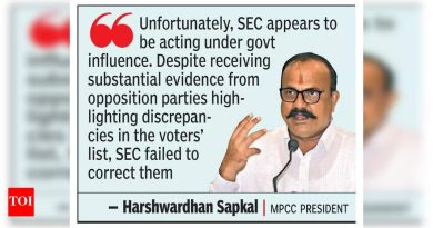 ‘सदोष’ मतदार याद्या असूनही निवडणुकीत घाई केल्याबद्दल विरोधकांनी एसईसीवर टीका केली