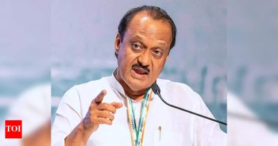 राजीनाम्याचे आवाहन करत असताना आपण सदसद्विवेकबुद्धीचे पालन करणार असल्याचे अजित पवार म्हणाले