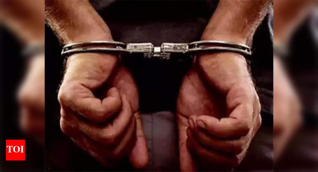 प्रॉपर्टी डीलरच्या हत्येप्रकरणी ४ जणांना अटक
