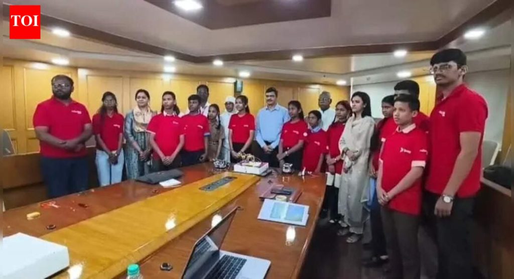 एस्टोनियातील रोबोटेक्समध्ये भारताचे प्रतिनिधीत्व करण्यासाठी पुणे झेडपी शाळांमधील भविष्यातील नवकल्पक