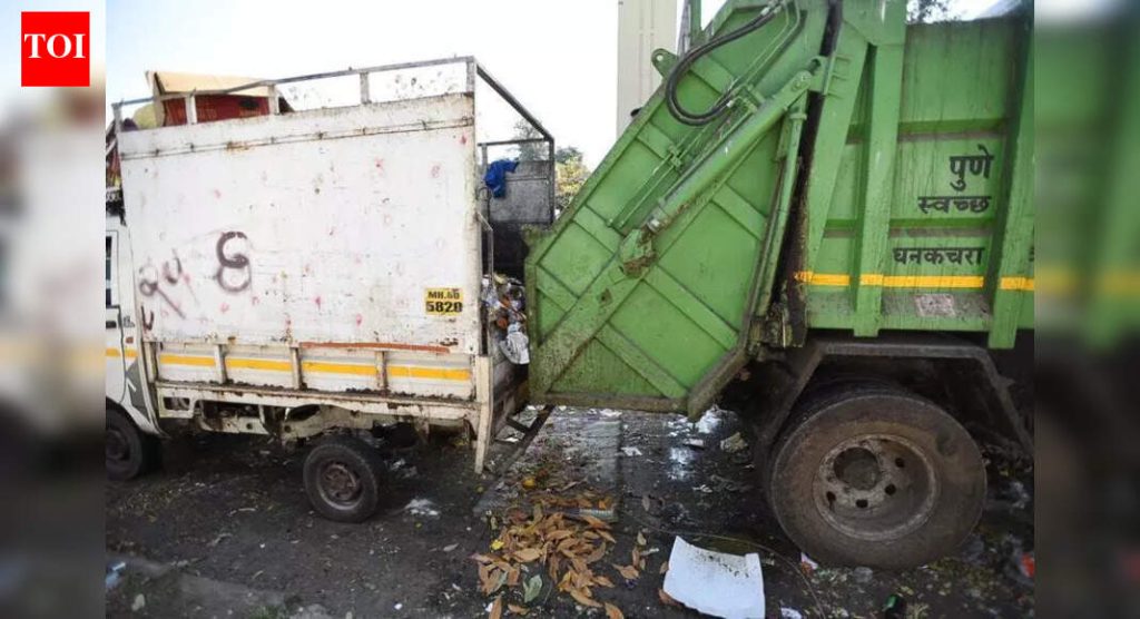 खासगी कचरा वाहतूक करणाऱ्या वाहनांमध्ये जीपीएस यंत्रणा नसल्याची पुणे महापालिकेची चौकशी