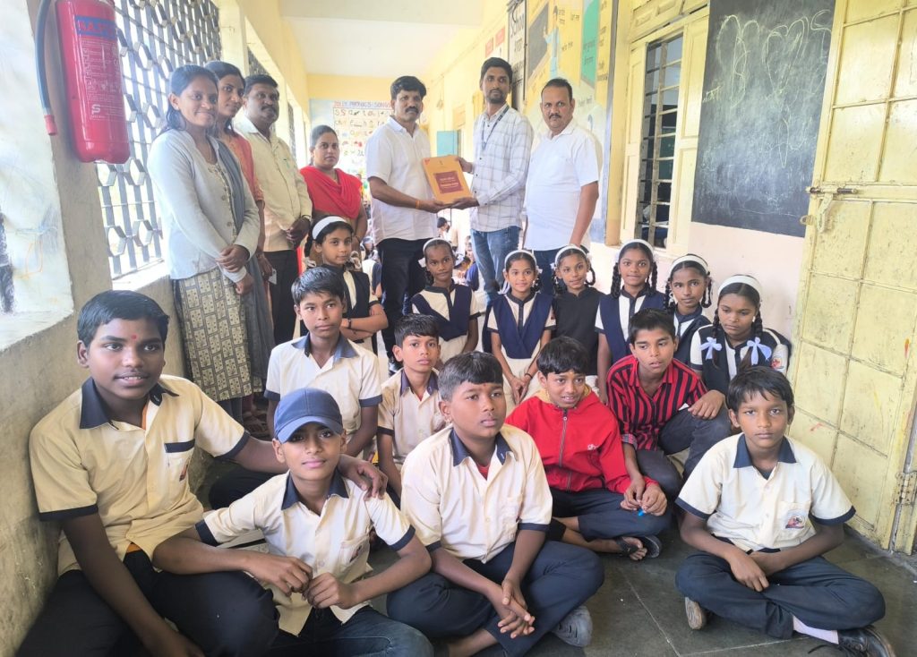 जीवन ज्योती प्रतिष्ठानतर्फे संविधान दिन उत्साहात साजरा