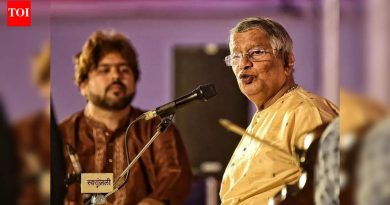 सवाई गंधर्व भीमसेन महोत्सवाच्या शेवटच्या दिवशी दिग्गज, पुढच्या पिढीने प्रेक्षकांना मंत्रमुग्ध केले