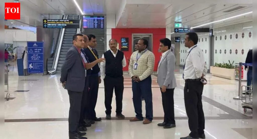 दिल्ली, उत्तर भारतात दाट धुक्यामुळे पुणे विमानतळावर अनेक उड्डाणे उशीर आणि रद्द