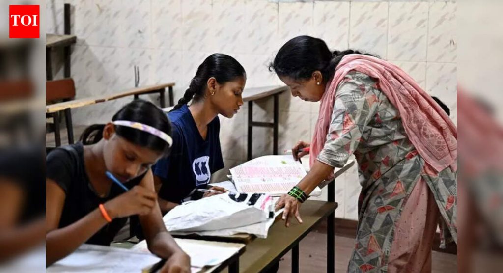 UDISE Plus GIS कॅप्चर मोबाईल ॲपद्वारे शाळांना त्यांची अचूक ठिकाणे पिन करण्याचे महा सरकारने आदेश दिले आहेत