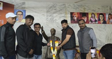 क्रांतीगुरु लहुजी वस्ताद साळवे 231वी जयंती: पत्रकार, डॉक्टर व ज्येष्ठ समाजसेवकांचा सत्कार सोहळा दिमाखात