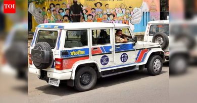 राष्ट्रवादीसाठी काम करणाऱ्या निवडणूक प्रचार व्यवस्थापन संस्थेला पोलिसांनी भेट दिली