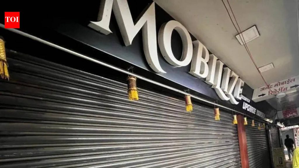 पिंपरी कॅम्प व्यापाऱ्यांनी कॉपीराइट छाप्यांमध्ये छळ केल्याचा आरोप केला, पोलिसांनी दावे फेटाळले