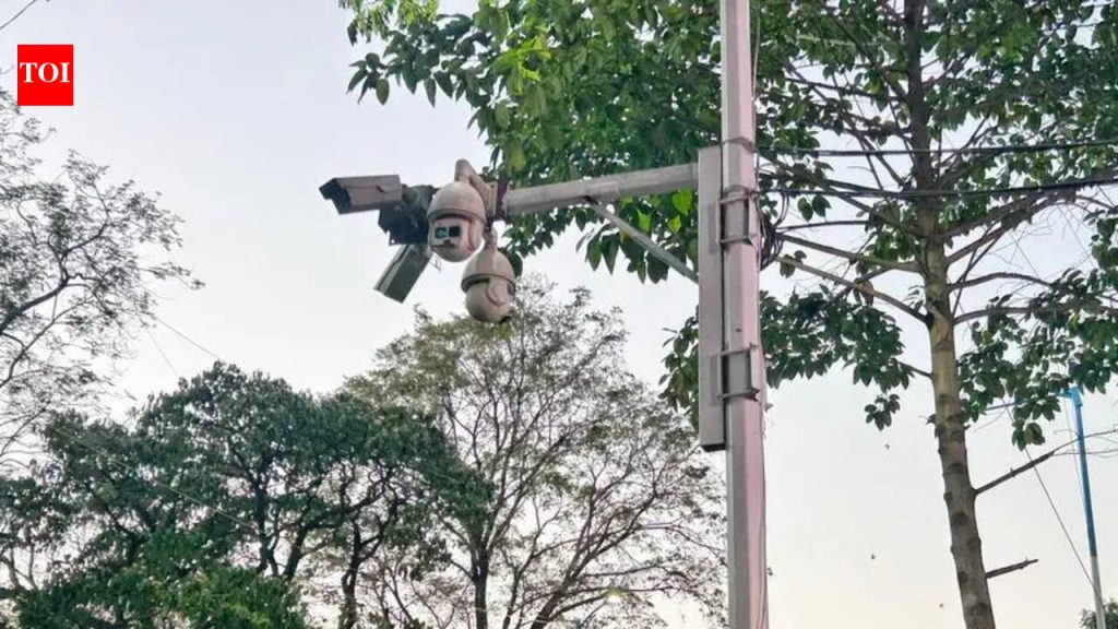 पुणे पोलीस सतर्कता वाढवण्यासाठी शहरातील खाजगी सीसीटीव्ही कॅमेऱ्यांचे जिओटॅगिंग करत आहेत