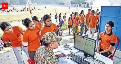 अग्निवीर स्पष्टतेची वाट पाहत आहेत, राज्य समितीने अहवाल सादर करण्यासाठी आणखी वेळ मागितला आहे