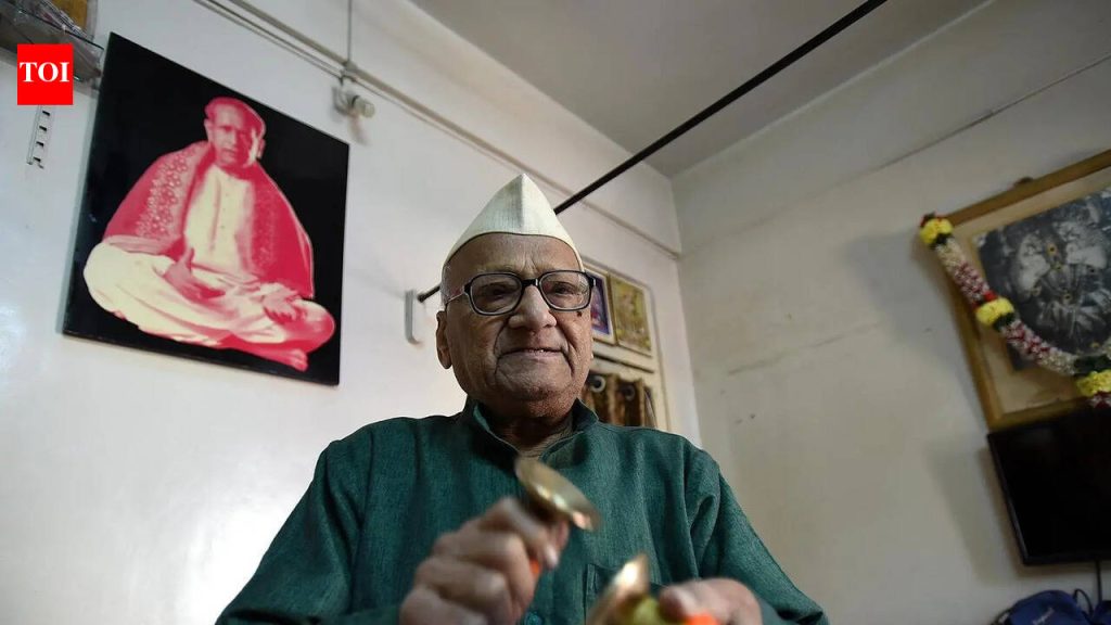 तालाचे गुरु माऊली टाकळकर यांचे ९९ व्या वर्षी निधन झाले