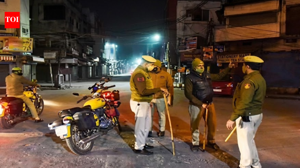 पुण्यात संचारबंदी लागू नाही, व्हायरल दाव्यांच्या दरम्यान पोलिसांनी स्पष्टीकरण दिले