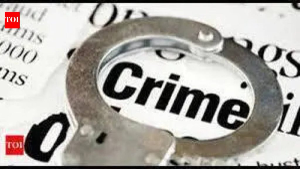 पोलीस हवालदाराला धमकावल्याप्रकरणी दुचाकीस्वारावर गुन्हा दाखल