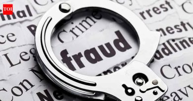 शेतकऱ्याची २ लाख रुपयांची फसवणूक करण्यासाठी चोरीला गेलेला फोन