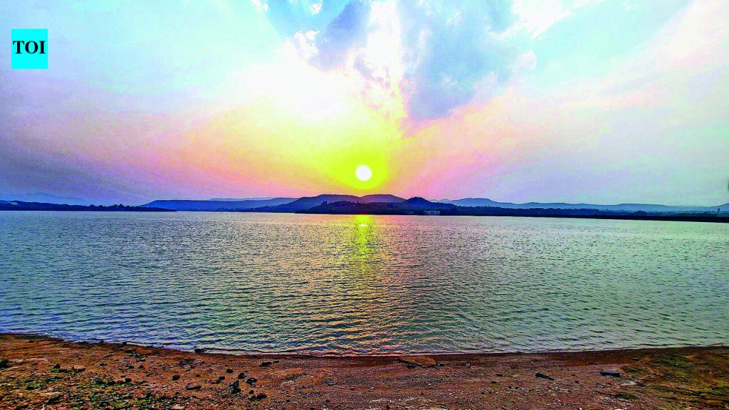 धरण साठ्यात किंचित वाढ, या पावसाळ्यातील पहिला, आशा निर्माण करतो | पुणे बातम्या