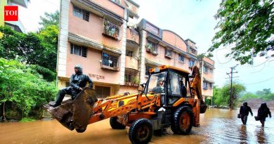 पुण्यातील सर्वाधिक पूरप्रवण परिसर, एकतानगरी येथे पुन्हा पूर आला, यावेळी धरणातून २७,००० क्युसेसने विसर्ग