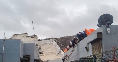 विषारी वायू, अस्थिर इमारत मोशी बचावात अडथळा