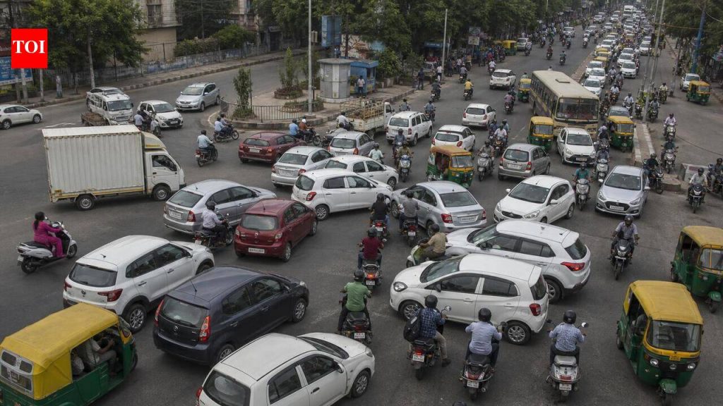 वाहतूक नियमांचे उल्लंघन केल्याने वाहतूक कोंडी होत असल्याने विमाननगर रहिवासी अधिक पोलिस तैनात करण्याची मागणी करतात पुणे बातम्या
