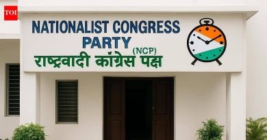 पुणे जिल्हा परिषदेच्या सर्वसाधारण सभेत राष्ट्रवादीच्या महिला पदाधिकाऱ्याचा आत्मदहनाचा प्रयत्न