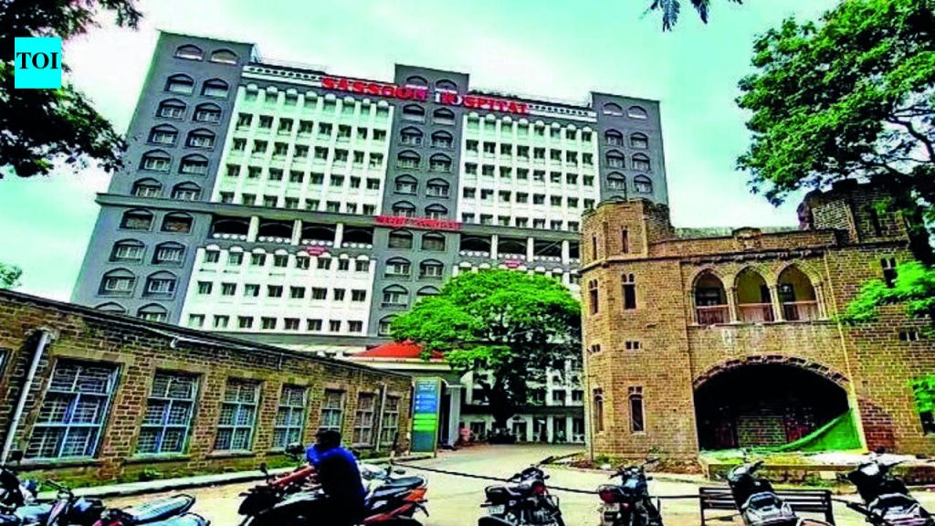 130 शिक्षकांच्या निलंबनाची प्रहारची मागणी, अपंगत्वाच्या दाव्याप्रकरणी 46 शिक्षकांवर कारवाई | पुणे बातम्या